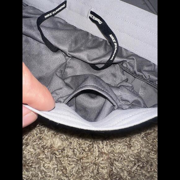 Nike Women’s Tempo LX 3” Shorts - Picture 6 of 12